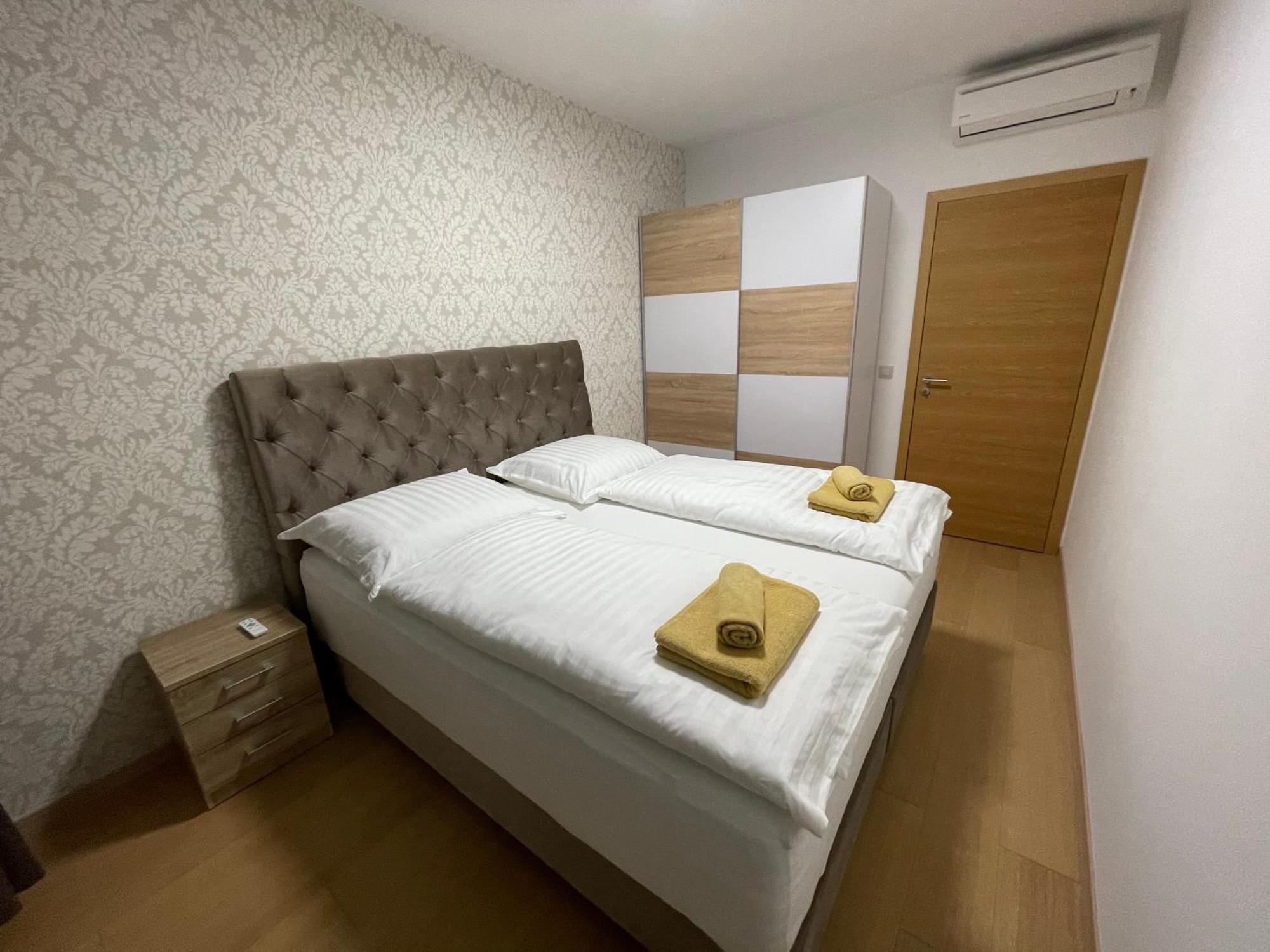 Sag Panorama 3 Free Parking Free Wifi Apartman Pozsony